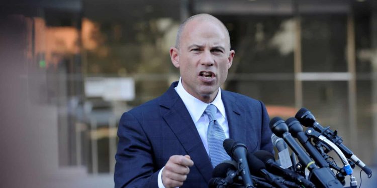 Michael Avenatti dice desde prisión que Trump será condenado