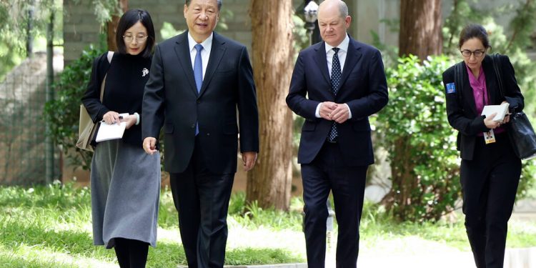 Alemania arresta a tres sospechosos de pasar secretos a China