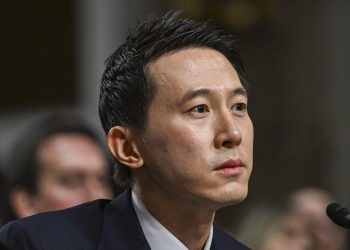 El proyecto de ley para desinvertir o prohibir TikTok se aprueba en el Senado