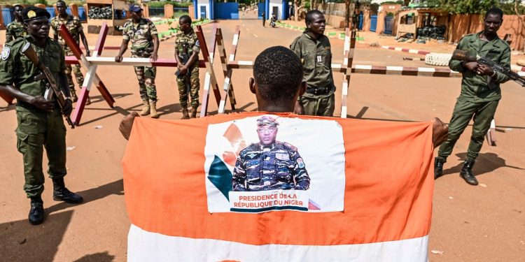 Rusia envía entrenadores militares y sistema de defensa aérea a Níger: medios estatales |  Noticias