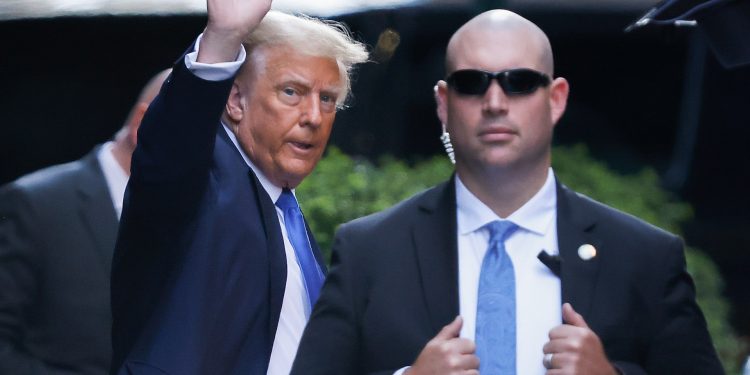 La defensa de Trump hará una declaración inicial en el juicio por «dinero secreto» |  Noticias de Donald Trump