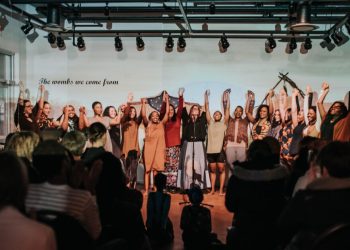 Guía de FaldasAfire 2024 por Amanda Goldberg