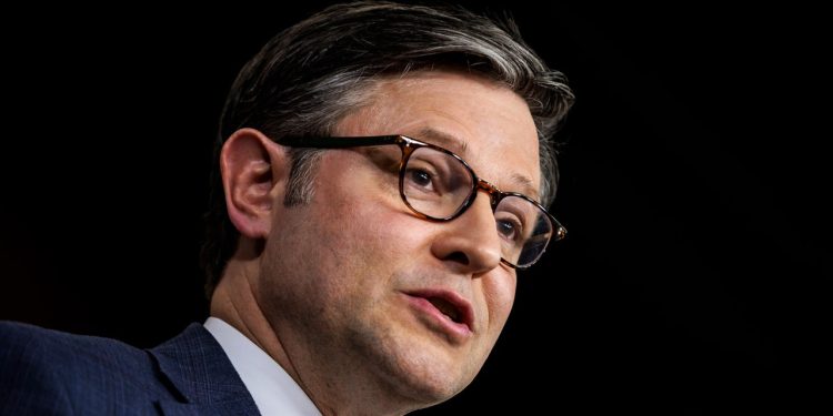 La Cámara de Representantes vota para extender (y expandir) un importante programa de espionaje de EE. UU.