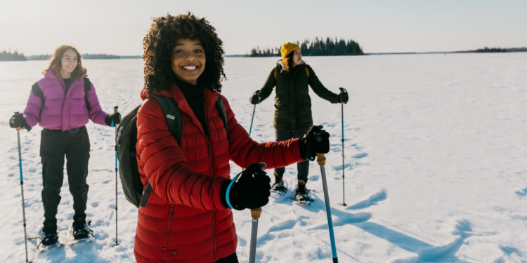 Guía para practicar raquetas de nieve en Edmonton