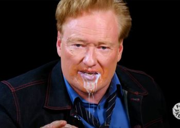 'Hot Ones' de Conan O'Brien es el mejor episodio de todos los tiempos.  Puede que nunca se supere.