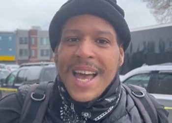 Votante negro en Filadelfia: 'Necesitamos que Trump regrese porque él hizo las cosas' (VIDEO) | El experto en puerta de enlace