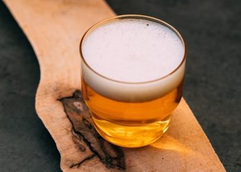 ¿Quién se apunta a una cerveza Killer Bee?