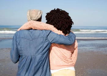 ¿Cuándo comienza la vejez?  Depende de a quien le preguntes