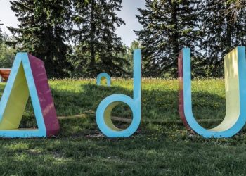 Monumentos y espacios indígenas en Edmonton