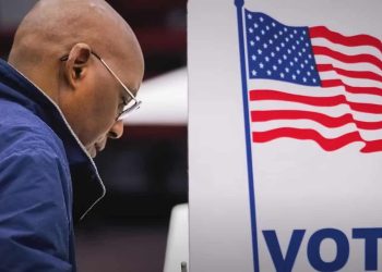 Funcionarios republicanos electos se están uniendo para rechazar las mentiras electorales de Trump