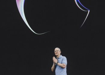 Apple y OpenAI 'finalizan los términos' para llevar ChatGPT a iOS 18