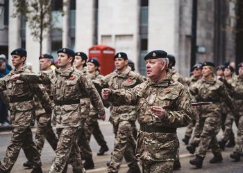 Opinión: el compromiso de servicio nacional de Rishi Sunak y el caso contra el servicio militar obligatorio