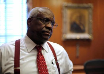 El Senado encuentra tres nuevos viajes no revelados