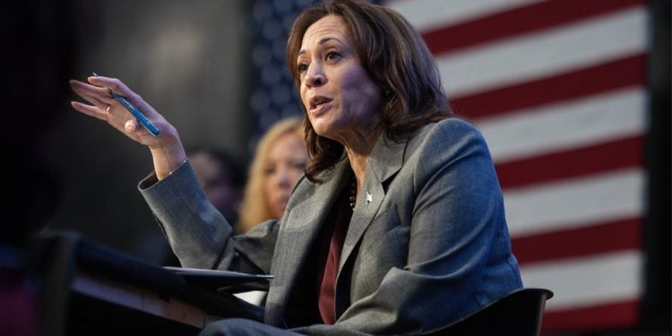 Kamala Harris critica al débil Trump por inclinarse ante el lobby de las armas