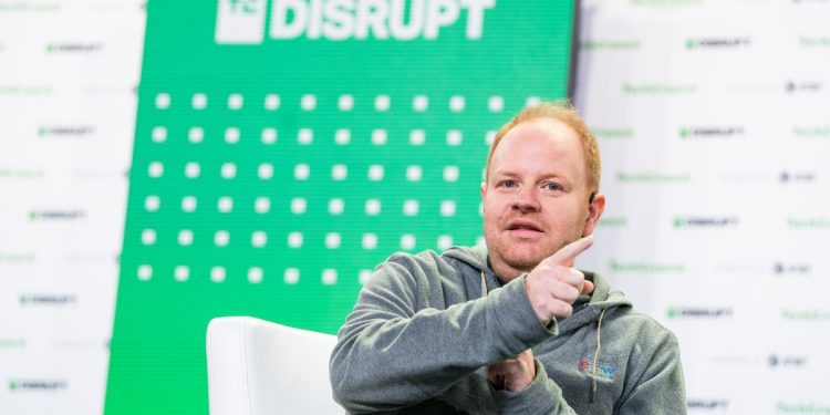 Rippling prohíbe a los ex empleados que trabajan en competidores como Deel y Workday participar en su oferta pública de venta de acciones.