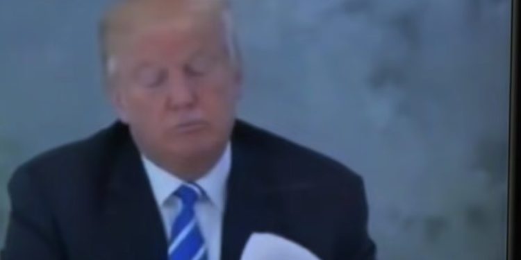 Los republicanos se esfuerzan por enseñar la política de Trump en deterioro cognitivo antes del debate