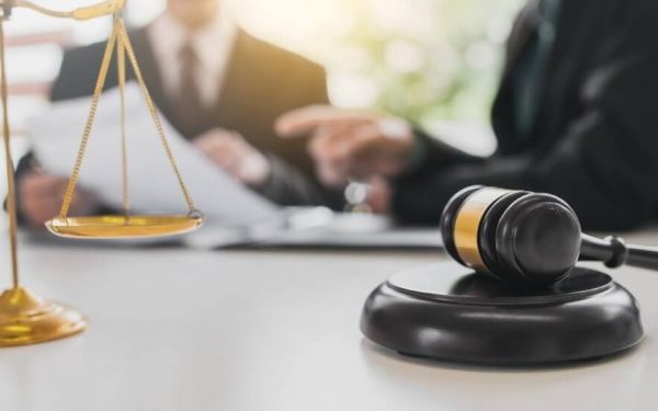 Los hoteleros franceses se oponen a Airbnb en los tribunales