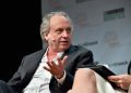 El pionero de la robótica del MIT, Rodney Brooks, cree que la gente está sobreestimando enormemente la IA generativa
