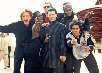 La improbable canción pop que se convirtió en un himno político británico definitorio