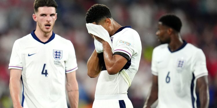 Inglaterra 0 – 0 Eslovenia