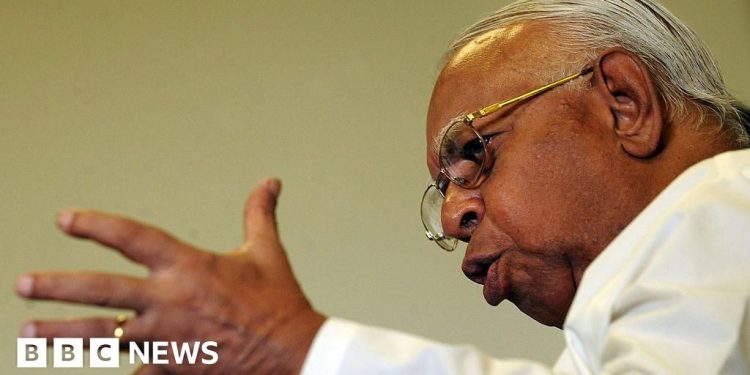 Muere el veterano líder de la oposición Sampanthan
