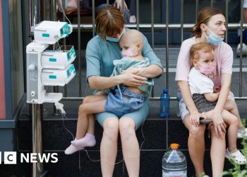 Al menos 23 muertos tras un 'masivo' ataque con misiles rusos contra ciudades de Ucrania