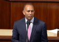 INFORME: Hakeem Jeffries se reunirá con otros demócratas de alto rango el domingo para hablar sobre la campaña de Joe Biden | The Gateway Pundit