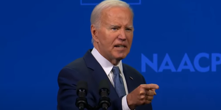 Biden recuerda a su amigo de la infancia, 'Mouse'