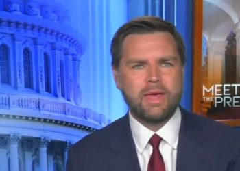 JD Vance toca fondo al culpar a Biden por el tiroteo de Trump