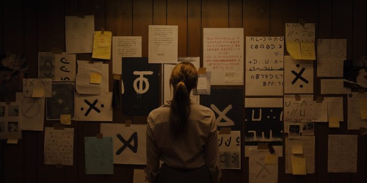 Piernas largas, satanismo y nuestra necesidad de justicia cósmica