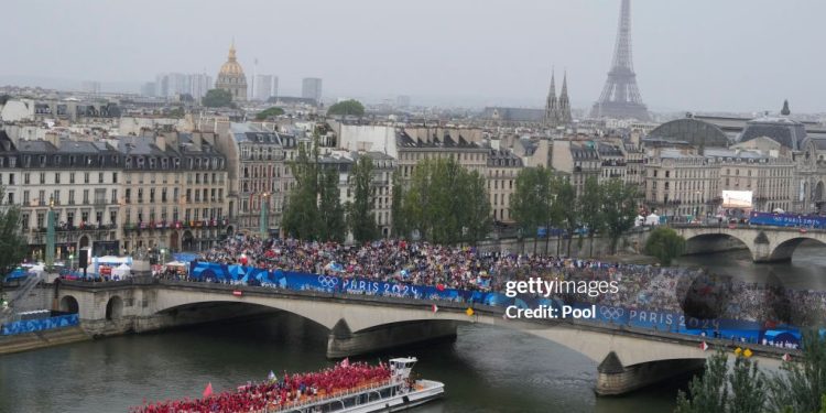Vea a los atletas caribeños en la ceremonia de apertura de París 2024