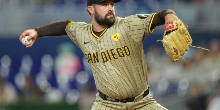 Los Padres siguen luchando por los playoffs contra los Twins