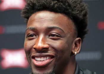 El defensor de los Bears Douglas Coleman III es dado de alta del hospital