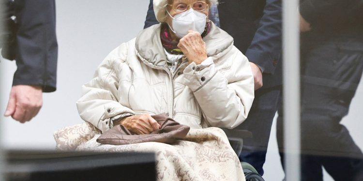 Un tribunal alemán confirma la condena del ex secretario de campo nazi de 99 años | Noticias