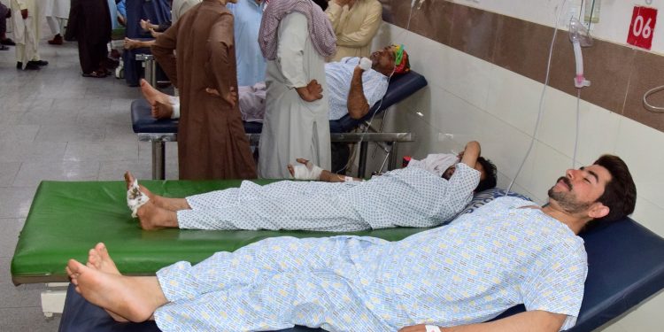 Dos niños mueren en una explosión de bomba en el suroeste de Pakistán, según la policía | Noticias