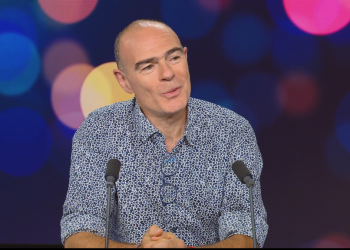 El premiado fotoperiodista belga Gaël Turine habla sobre cómo captar la crisis de las drogas tranquilizantes