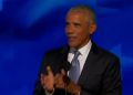 Obama bromea sobre el pequeño pene de Trump en su discurso en la Convención
