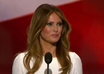 Melania Trump ofrece una respuesta contundente al intento de asesinato: “Miren más allá del rojo y el azul”