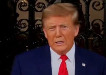 Trump se derrumba tras la incorporación de Tim Walz a la lista