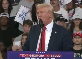 Los propios partidarios de Trump lo abandonaron en Georgia