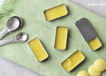 Cómo hacer una receta de bálsamo labial natural