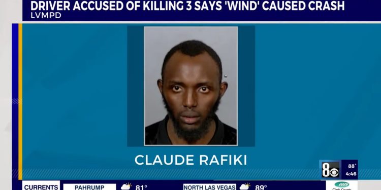 Un camionero inmigrante africano que mató a tres motociclistas mientras conducía imprudentemente su camión entre el tráfico recibe una sentencia leve | The Gateway Pundit