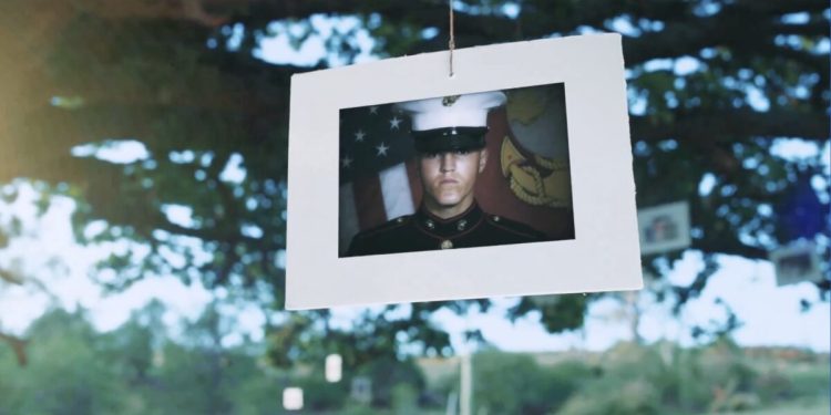 La campaña de Trump publica un video desgarrador que recuerda a los estadounidenses la fallida retirada de Afganistán de Biden y Harris y los héroes que quedaron atrás | The Gateway Pundit