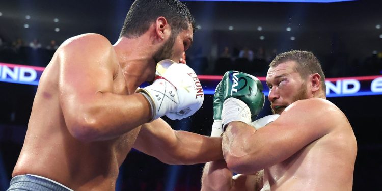 Guido Vianello vence a Arslanbek Mahkmudov mientras Christian Mbilli domina a Sergiy Derevyanchenko | Noticias de Boxeo