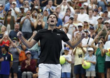Taylor Fritz y Grigor Dimitrov alcanzan los cuartos de final del US Open