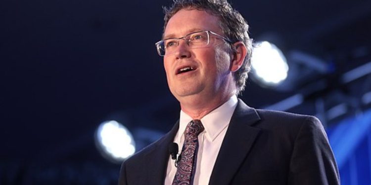 Massie: La Ley SAVE no se convertirá en ley