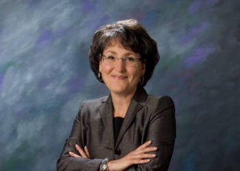 Mi cáncer no fue detectado debido al tejido mamario denso