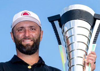 Liga de golf LIV: Jon Rahm gana el campeonato individual de la temporada tras una victoria por tres golpes en Chicago | Noticias de golf