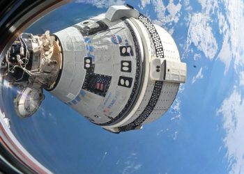 El Starliner de Boeing comenzó ayer a emitir un sonido «pulsante» repetitivo