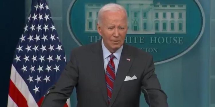 Los periodistas de la Casa Blanca no le hicieron a Joe Biden ni una sola pregunta sobre las secuelas del huracán Helene | El experto en puerta de enlace